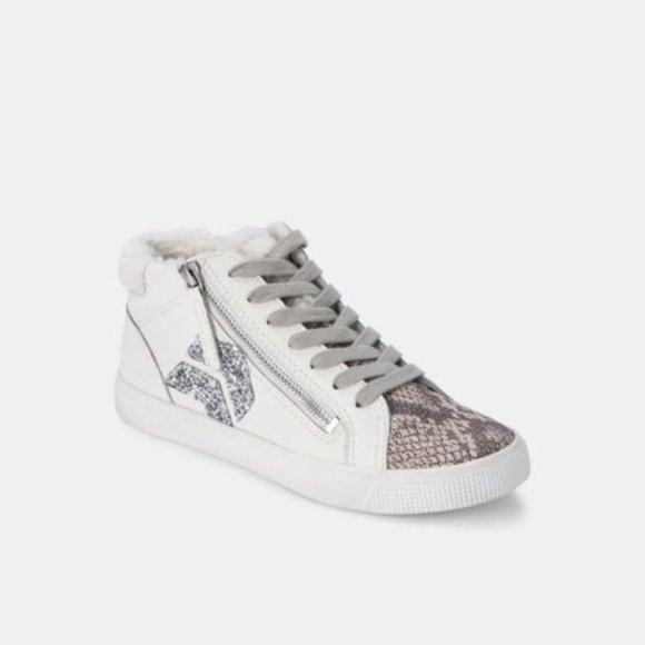 zonya sneakers in white multi plush